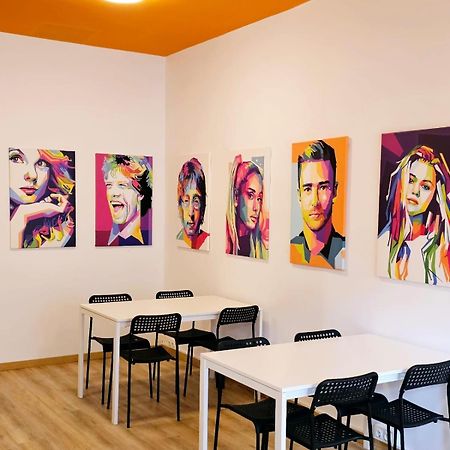 Hostel Arc House Pop Art Madrid Exteriér fotografie